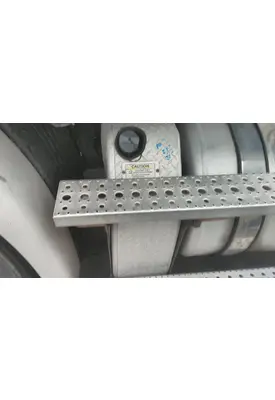 FREIGHTLINER CASCADIA 113 DEF TANK