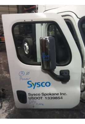 FREIGHTLINER CASCADIA 113 DOOR ASSEMBLY, FRONT