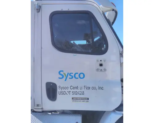 FREIGHTLINER CASCADIA 113 DOOR ASSEMBLY, FRONT