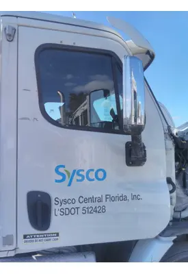 FREIGHTLINER CASCADIA 113 DOOR ASSEMBLY, FRONT