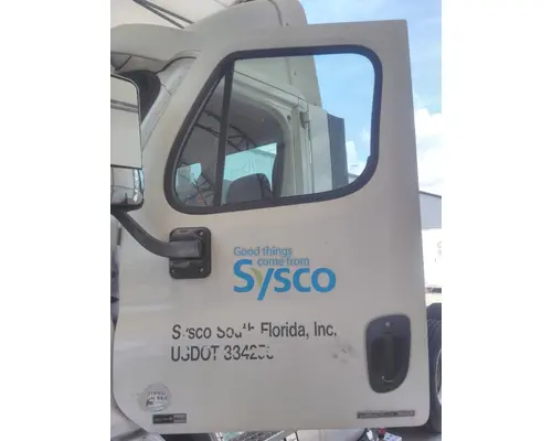 FREIGHTLINER CASCADIA 113 DOOR ASSEMBLY, FRONT