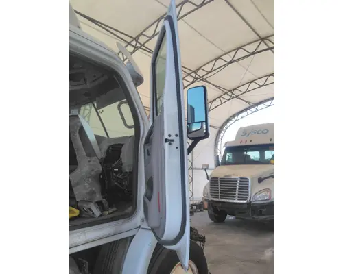 FREIGHTLINER CASCADIA 113 DOOR ASSEMBLY, FRONT