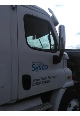 FREIGHTLINER CASCADIA 113 DOOR ASSEMBLY, FRONT