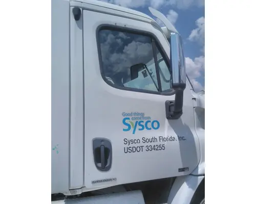 FREIGHTLINER CASCADIA 113 DOOR ASSEMBLY, FRONT