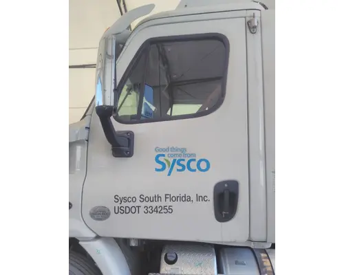 FREIGHTLINER CASCADIA 113 DOOR ASSEMBLY, FRONT