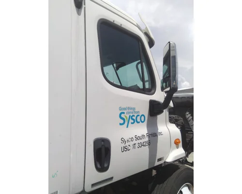 FREIGHTLINER CASCADIA 113 DOOR ASSEMBLY, FRONT