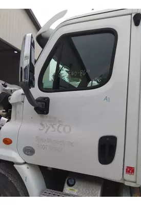 FREIGHTLINER CASCADIA 113 DOOR ASSEMBLY, FRONT