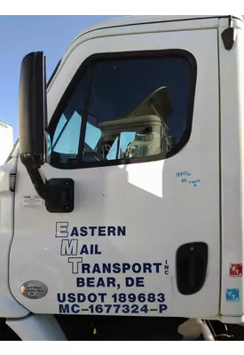 FREIGHTLINER CASCADIA 113 DOOR ASSEMBLY, FRONT
