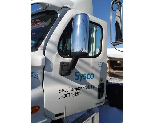 FREIGHTLINER CASCADIA 113 DOOR ASSEMBLY, FRONT