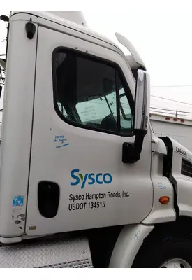 FREIGHTLINER CASCADIA 113 DOOR ASSEMBLY, FRONT