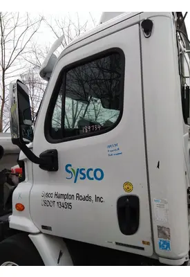 FREIGHTLINER CASCADIA 113 DOOR ASSEMBLY, FRONT