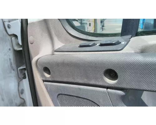 FREIGHTLINER CASCADIA 113 DOOR ASSEMBLY, FRONT