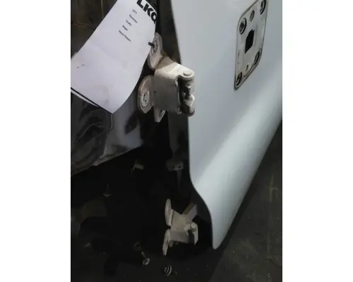 FREIGHTLINER CASCADIA 113 DOOR ASSEMBLY, FRONT