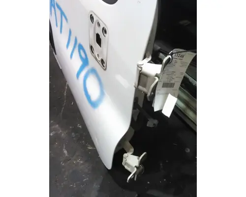 FREIGHTLINER CASCADIA 113 DOOR ASSEMBLY, FRONT