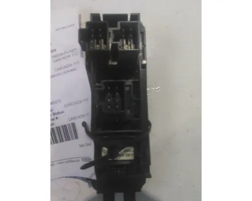 FREIGHTLINER CASCADIA 113 DOOR ELECTRICAL SWITCH