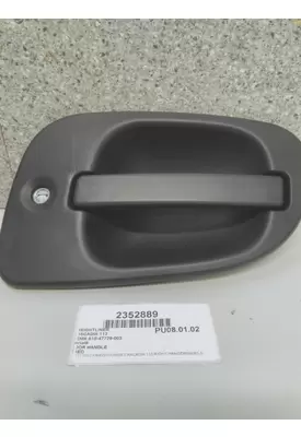 FREIGHTLINER CASCADIA 113 DOOR HANDLE