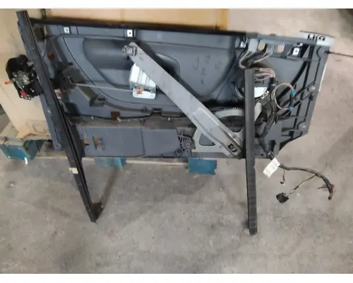 FREIGHTLINER CASCADIA 113 DOOR INTERIOR PANEL