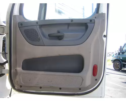 FREIGHTLINER CASCADIA 113 DOOR INTERIOR PANEL