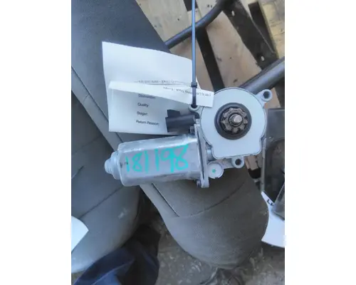 FREIGHTLINER CASCADIA 113 DOOR WINDOW REGULATOR