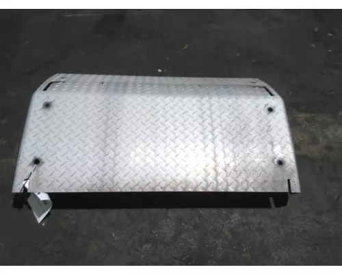 FREIGHTLINER CASCADIA 113 DPF COVER