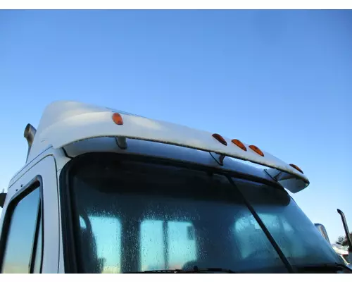 FREIGHTLINER CASCADIA 113 EXTERIOR SUN VISOR