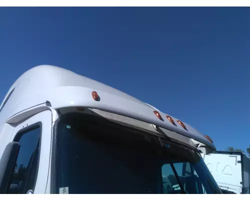 FREIGHTLINER CASCADIA 113 EXTERIOR SUN VISOR