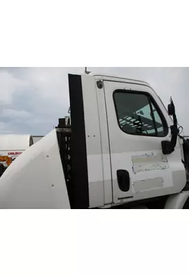 FREIGHTLINER CASCADIA 113 FAIRING, SLEEPER