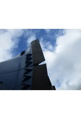 FREIGHTLINER CASCADIA 113 FAIRING, SLEEPER