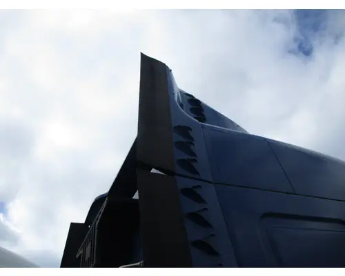 FREIGHTLINER CASCADIA 113 FAIRING, SLEEPER