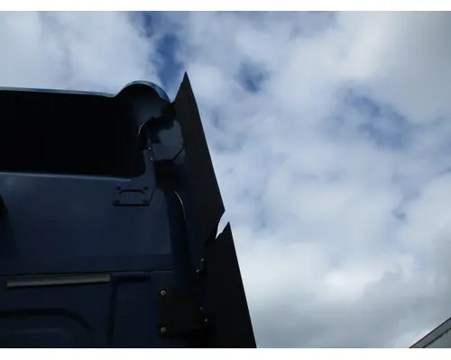 FREIGHTLINER CASCADIA 113 FAIRING, SLEEPER