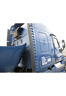 FREIGHTLINER CASCADIA 113 FAIRING, SLEEPER
