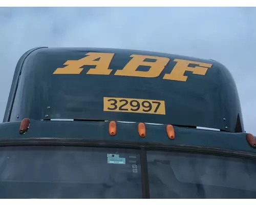 FREIGHTLINER CASCADIA 113 FAIRING, WIND DEFLECTOR ROOF