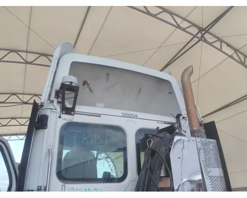 FREIGHTLINER CASCADIA 113 FAIRING, WIND DEFLECTOR ROOF
