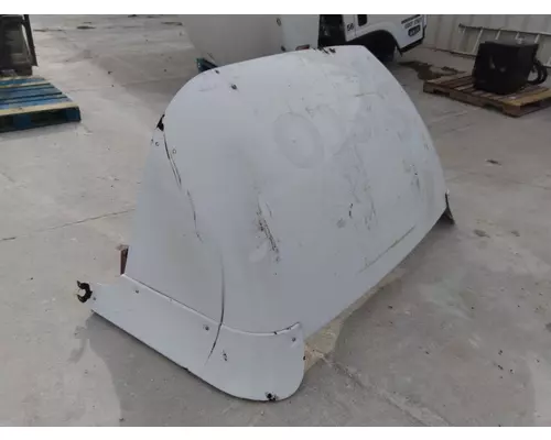 FREIGHTLINER CASCADIA 113 FAIRING, WIND DEFLECTOR ROOF