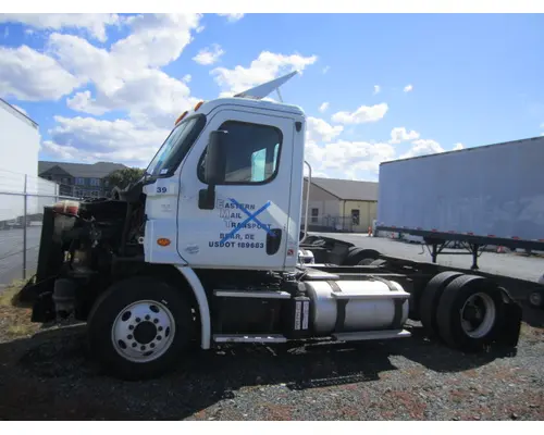 FREIGHTLINER CASCADIA 113 FAIRING, WIND DEFLECTOR ROOF