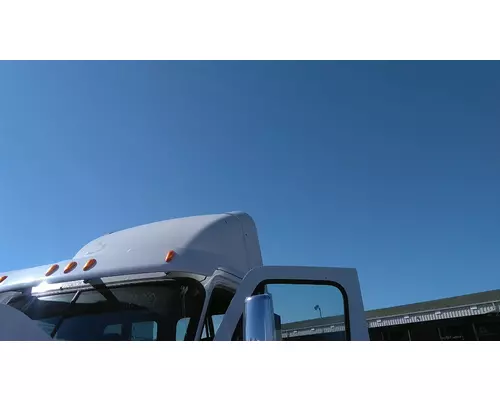 FREIGHTLINER CASCADIA 113 FAIRING, WIND DEFLECTOR ROOF