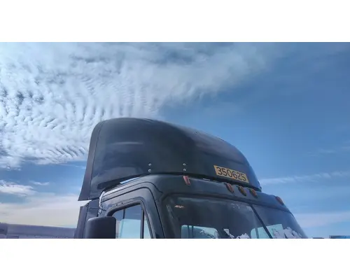 FREIGHTLINER CASCADIA 113 FAIRING, WIND DEFLECTOR ROOF