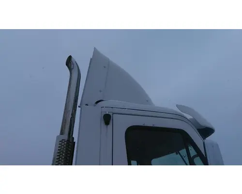 FREIGHTLINER CASCADIA 113 FAIRING, WIND DEFLECTOR ROOF