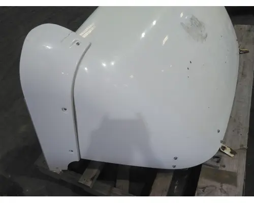 FREIGHTLINER CASCADIA 113 FAIRING, WIND DEFLECTOR ROOF