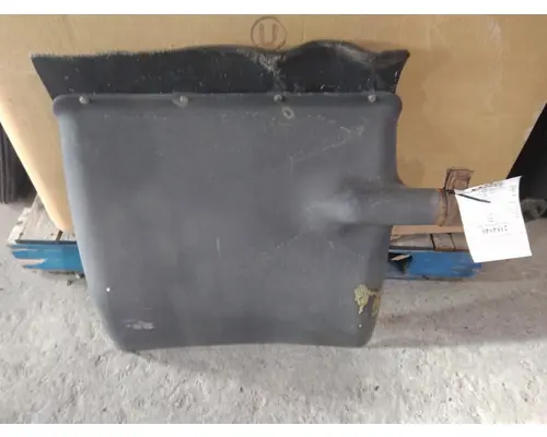 FREIGHTLINER CASCADIA 113 FENDER, QUARTERHALF REAR