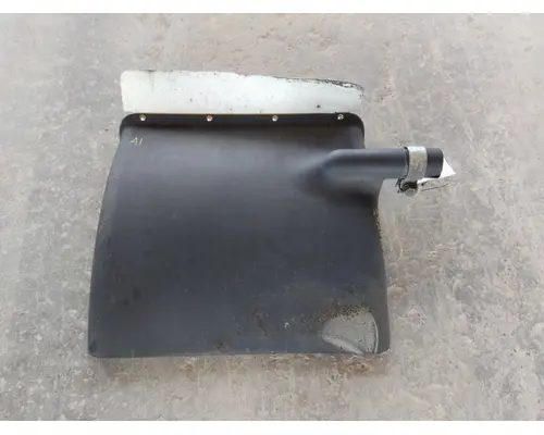 FREIGHTLINER CASCADIA 113 FENDER, QUARTERHALF REAR