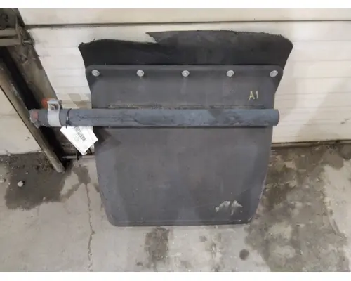 FREIGHTLINER CASCADIA 113 FENDER, QUARTERHALF REAR