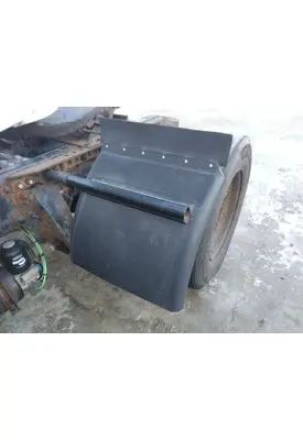 FREIGHTLINER CASCADIA 113 FENDER, QUARTER/HALF REAR