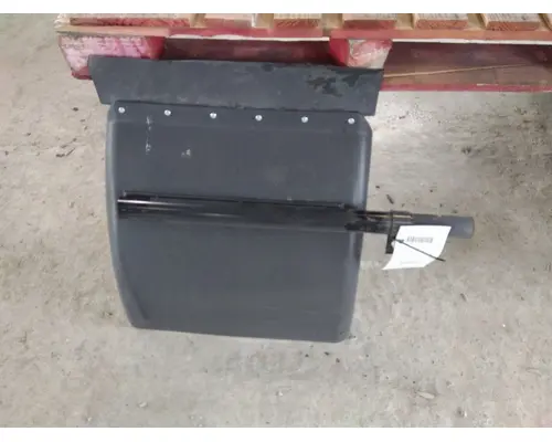 FREIGHTLINER CASCADIA 113 FENDER, QUARTERHALF REAR