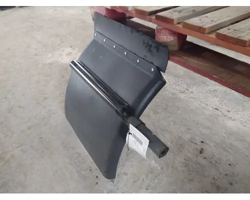 FREIGHTLINER CASCADIA 113 FENDER, QUARTERHALF REAR