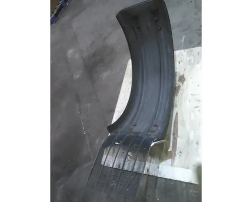 FREIGHTLINER CASCADIA 113 FENDER, QUARTERHALF REAR