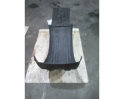 FREIGHTLINER CASCADIA 113 FENDER, QUARTERHALF REAR