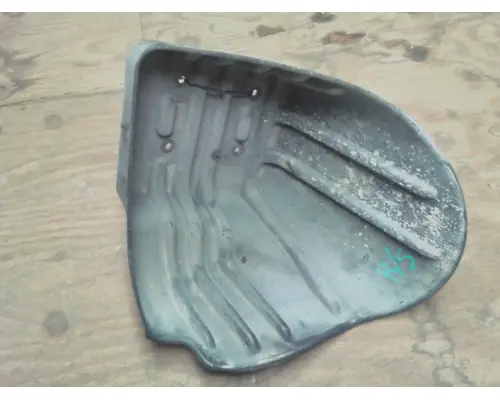 FREIGHTLINER CASCADIA 113 FENDER, SPLASH SHIELDGUARD