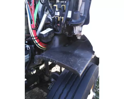 FREIGHTLINER CASCADIA 113 FENDER, SPLASH SHIELDGUARD
