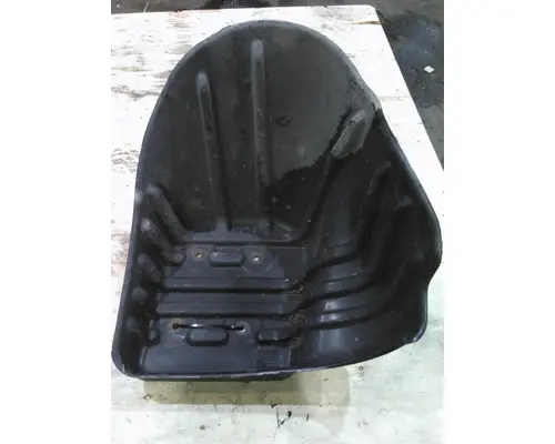FREIGHTLINER CASCADIA 113 FENDER, SPLASH SHIELDGUARD